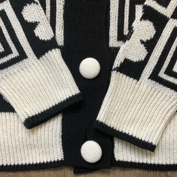 Cleo Black & White Knit Floral Cardigan - Picture 15 of 17